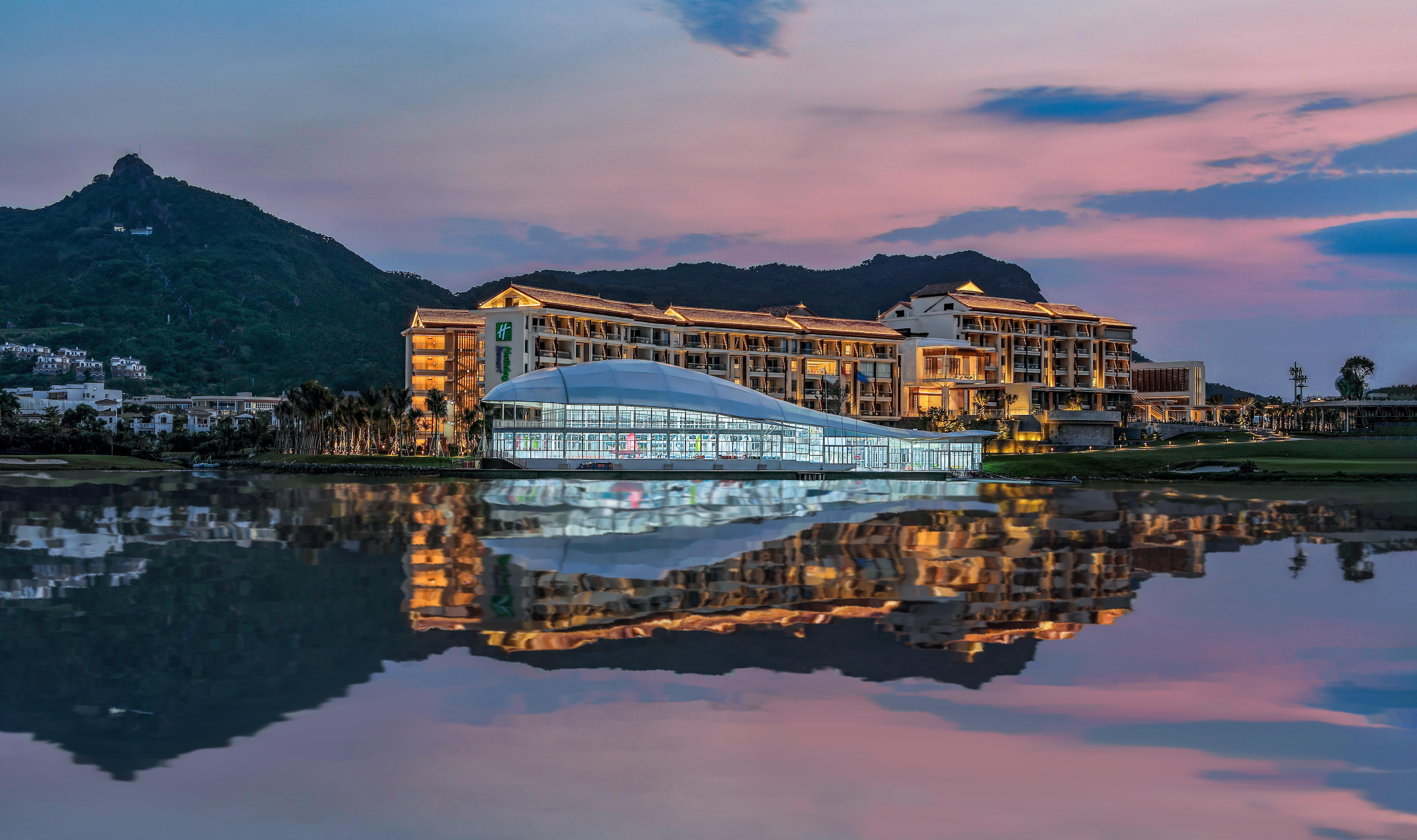 Holiday Inn Resort Qionghai Guantang, An Ihg Hotel Exteriör bild